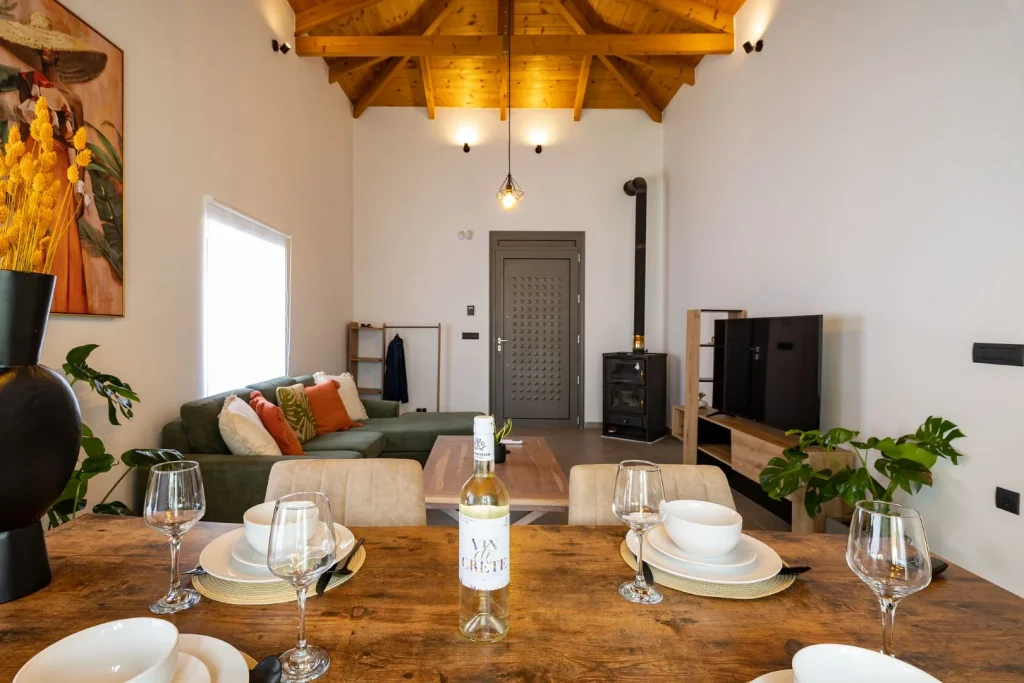 Casa Dionysia Maleme